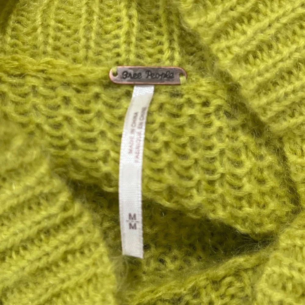 Free People Cropped Sweater - Picture 6 of 8